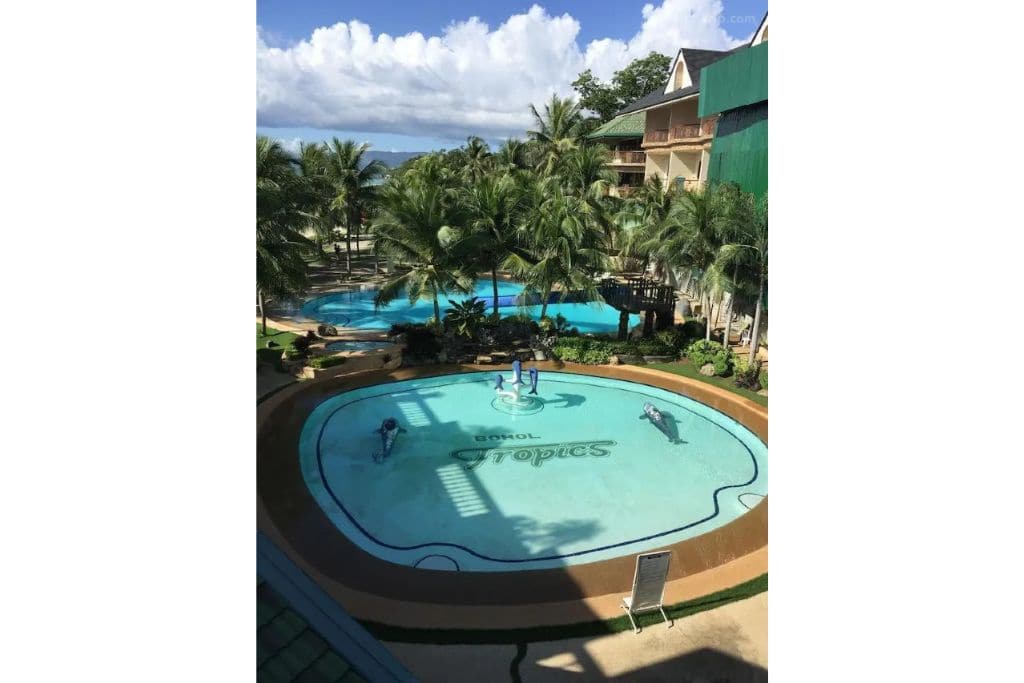 Bohol Tropics Resort near Tagbilaran: Bohol Tropics Resort offers convenience near the city port with affordable accommodations and a pool
