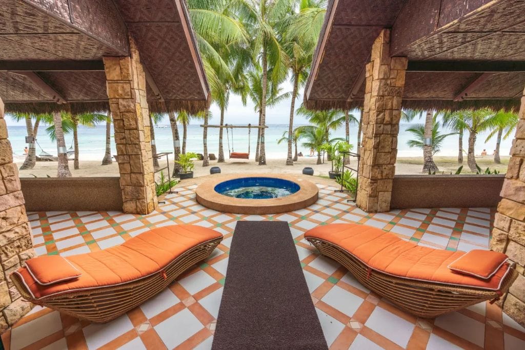 Oceanica Resort beachfront: Oceanica Resort Panglao (formerly South Palms) offers hammocks, soft white sand, and a peaceful beachfront experience